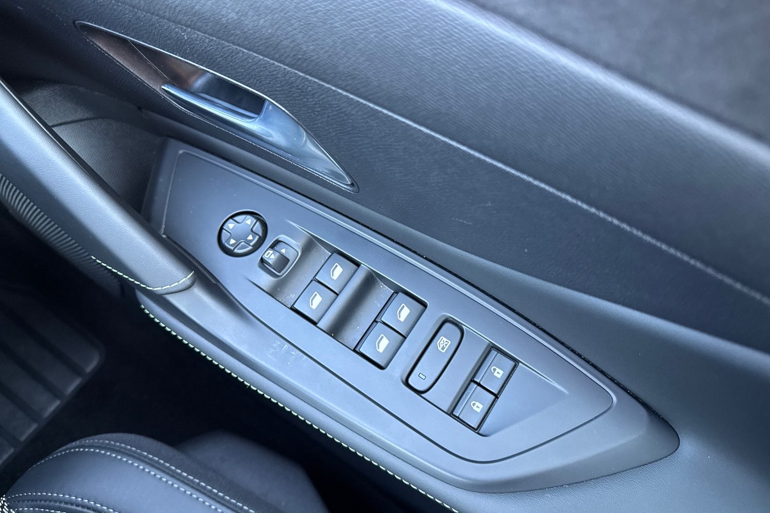 Used Peugeot 408 2025 for sale - 77747793: Photo 41