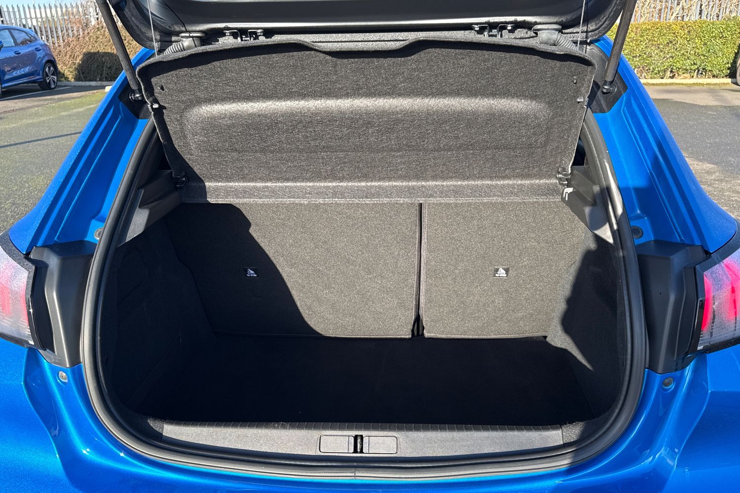 Used Peugeot 208 2021 for sale - 77355443: Photo 7