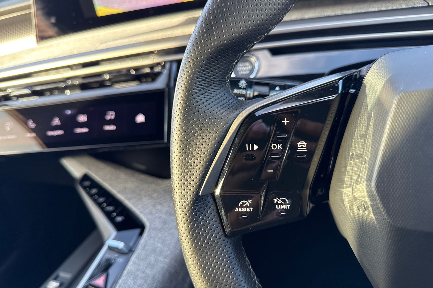 Used Peugeot 3008 2025 for sale - 77011418: Photo 37