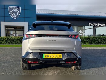 Used Peugeot E-3008 2025 for sale - 77011418: Photo
