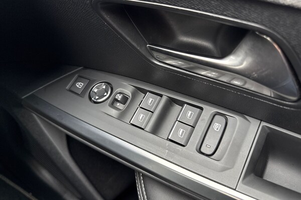 Used Peugeot 3008 2024 for sale - 75996053: Photo 42