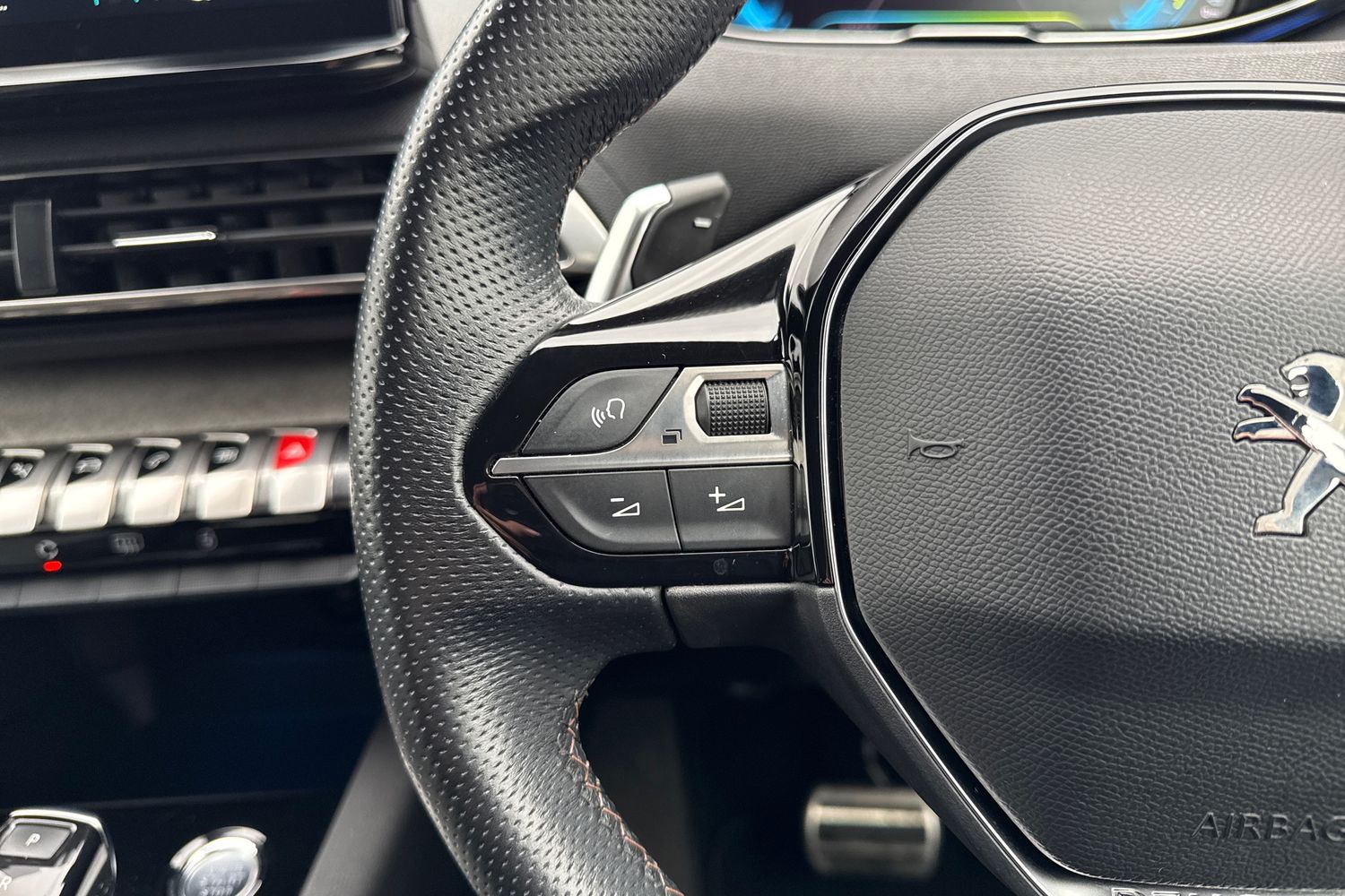 Used Peugeot 3008 2021 for sale - 76553385: Photo 38