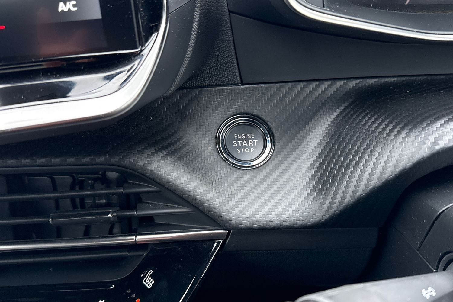 Used Peugeot 2008 2022 for sale - 77302966: Photo 54