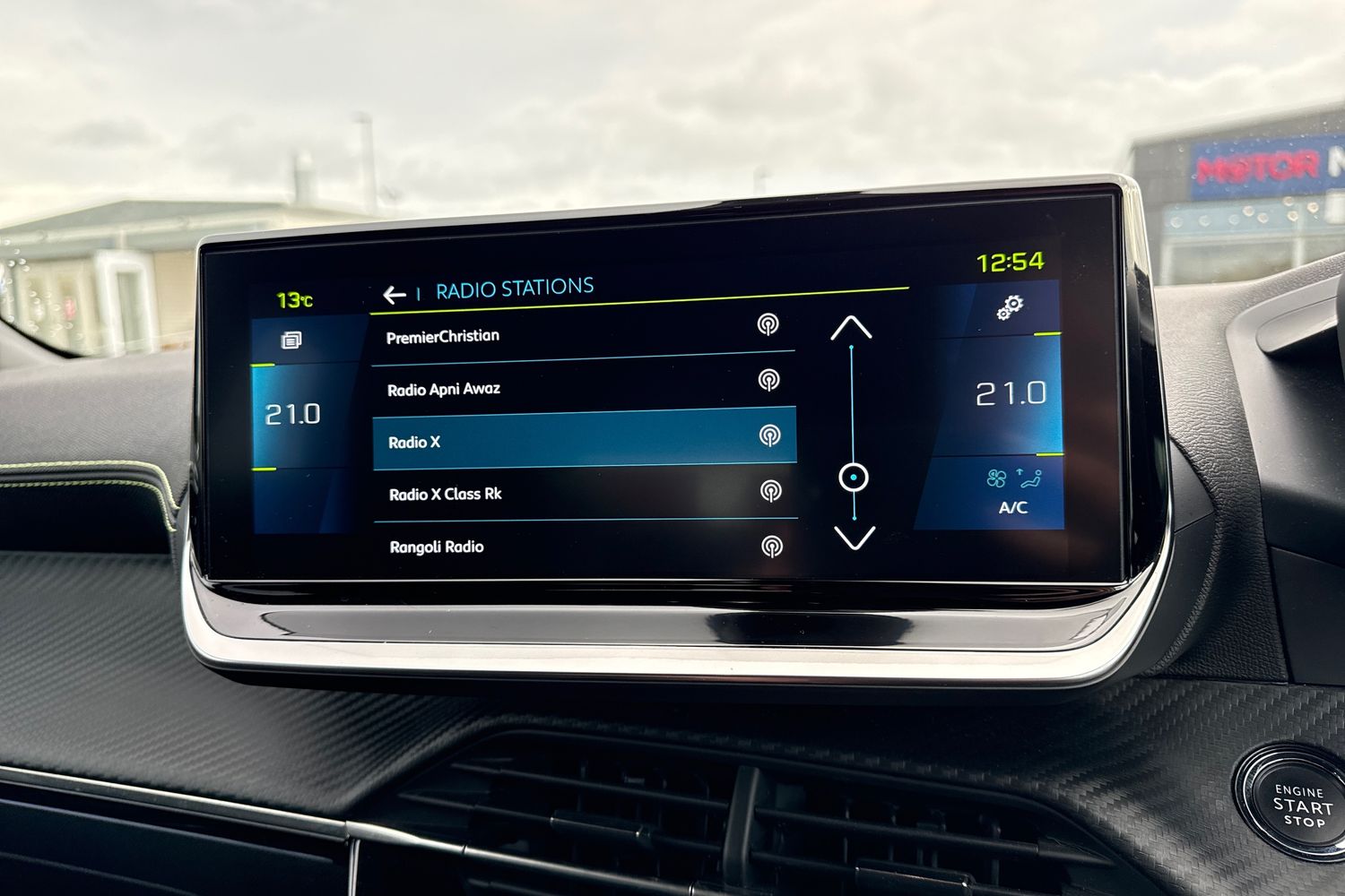 Used Peugeot 2008 2022 for sale - 76553478: Photo 46