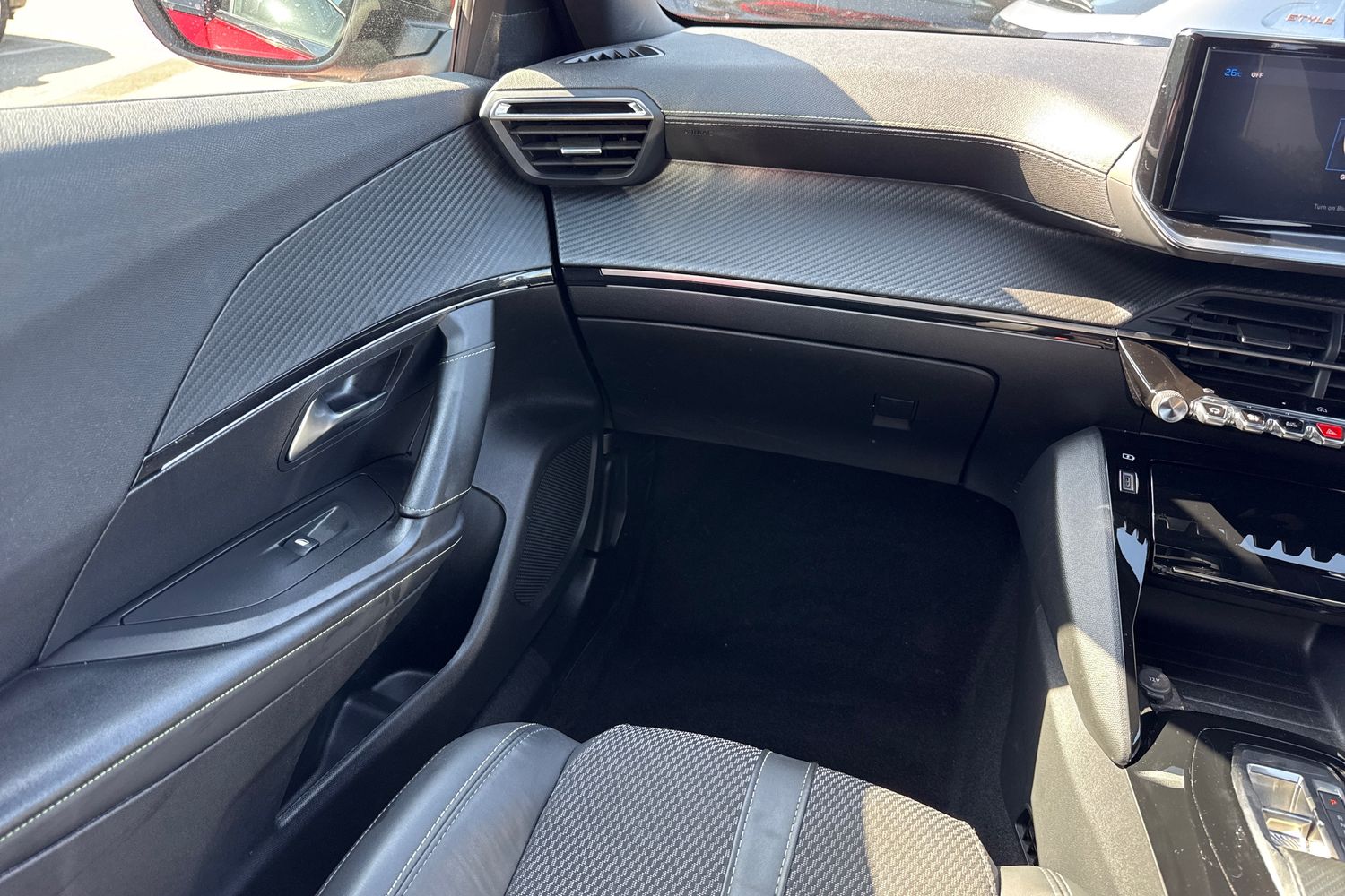 Used Peugeot 2008 2024 for sale - 78168496: Photo 19