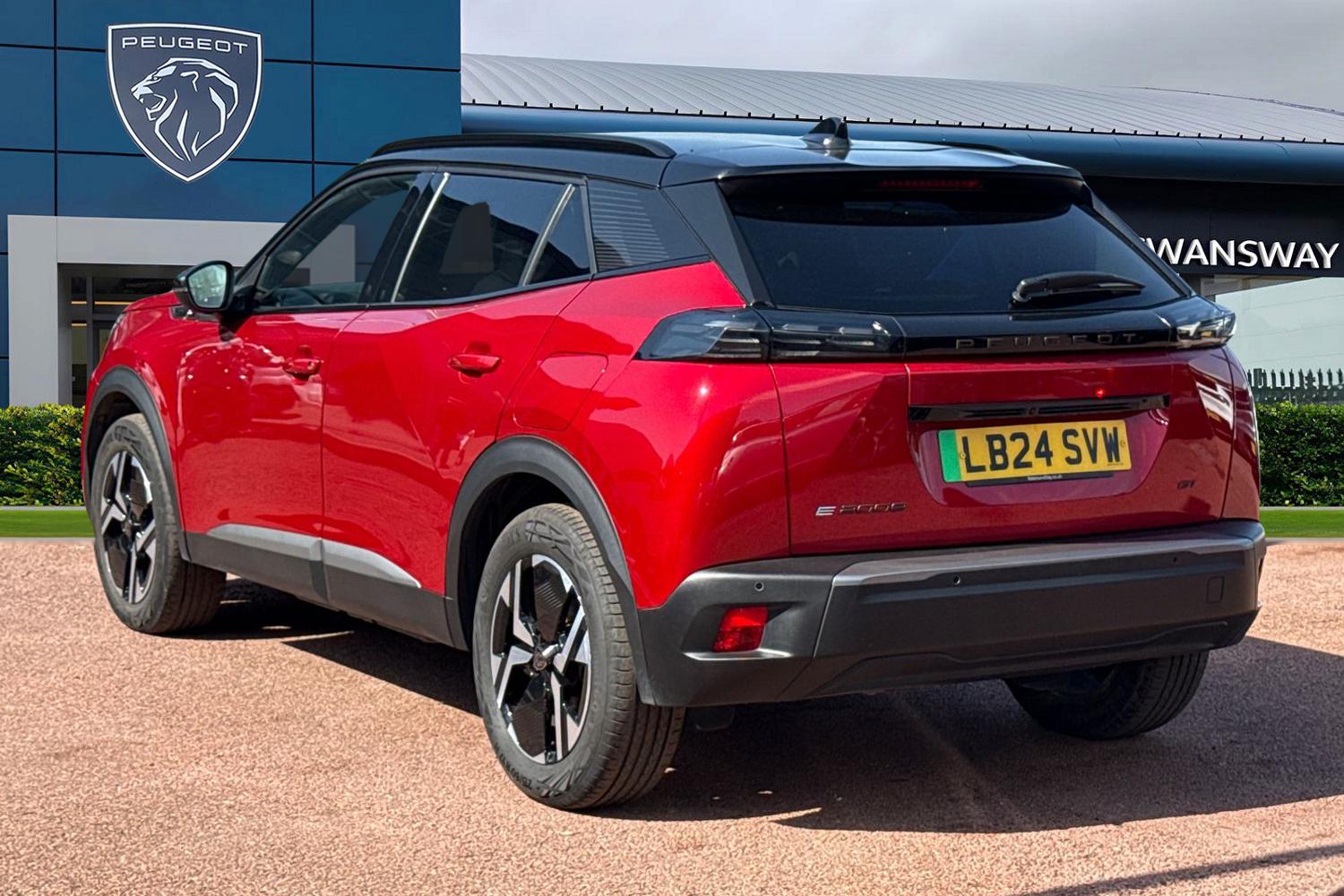 Used Peugeot 2008 2024 for sale - 78168496: Photo 2