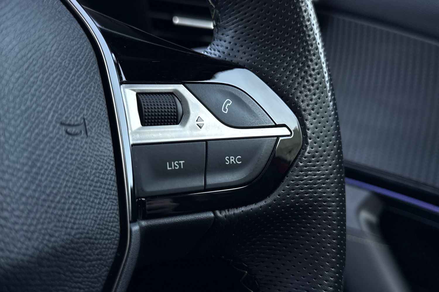 Used Peugeot 2008 2024 for sale - 78168496: Photo 34