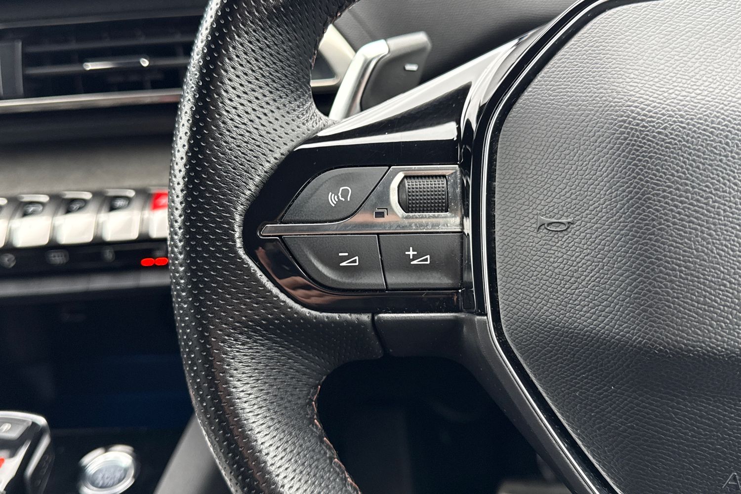 Used Peugeot 3008 2021 for sale - 77368491: Photo 39