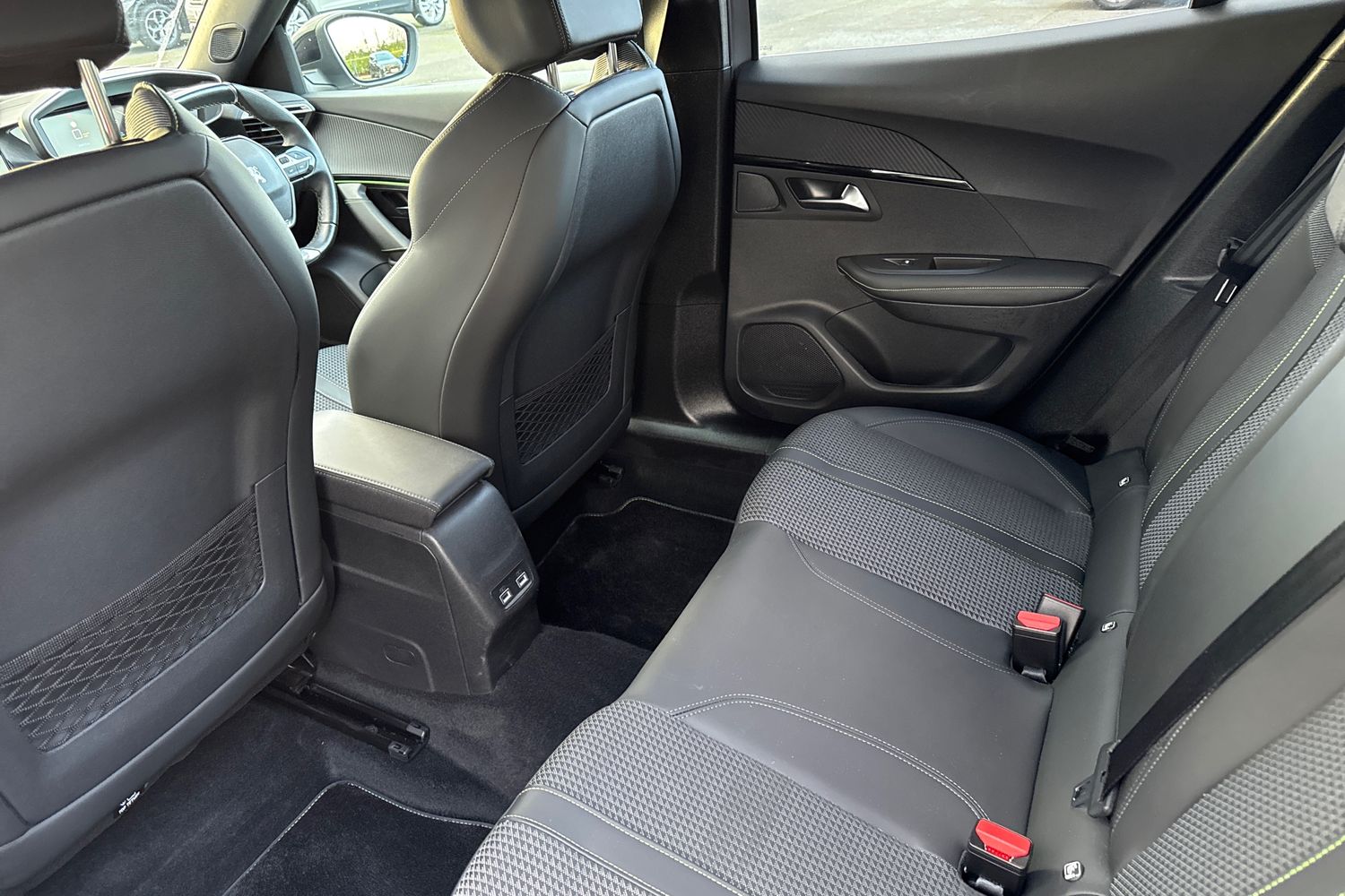 Used Peugeot 2008 2022 for sale - 76909397: Photo 36