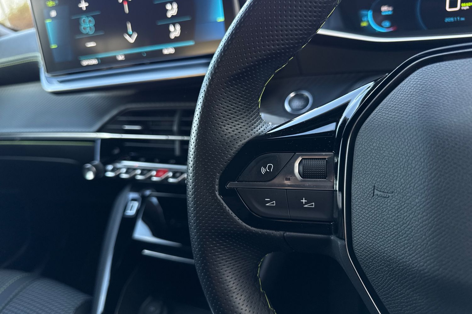 Used Peugeot 2008 2022 for sale - 76909397: Photo 40