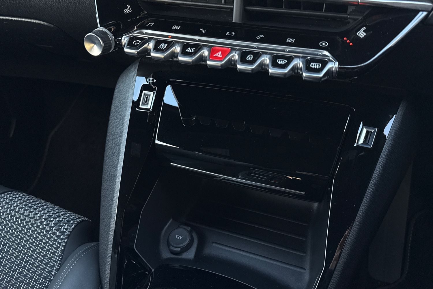 Used Peugeot 2008 2022 for sale - 76909397: Photo 60