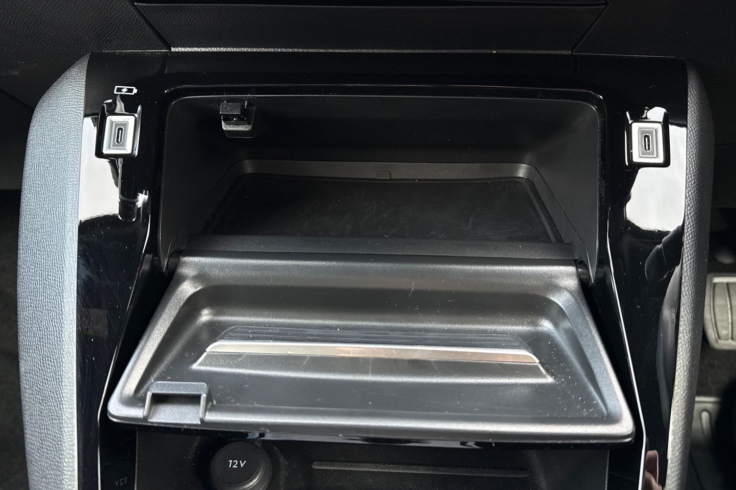 Used Peugeot 2008 2024 for sale - 77654236: Photo 35