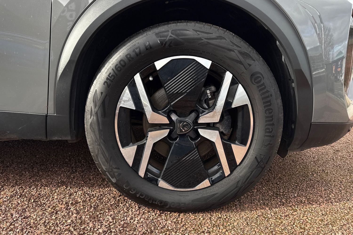 Used Peugeot 2008 2024 for sale - 77654236: Photo 9