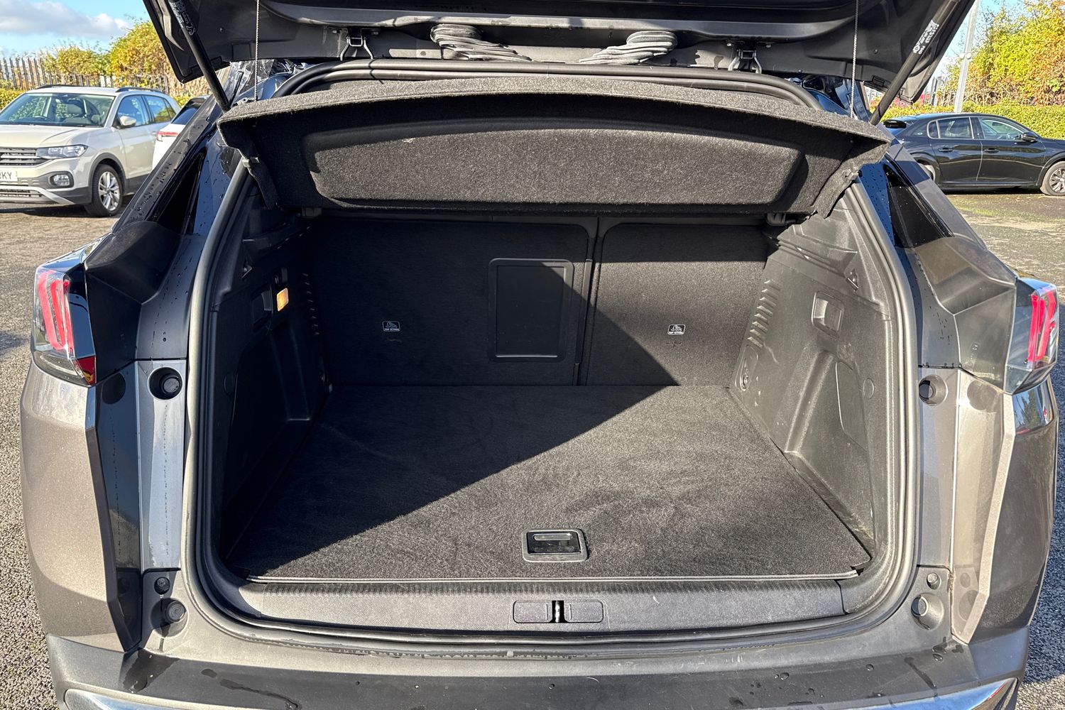 Used Peugeot 3008 2022 for sale - 76629881: Photo 6