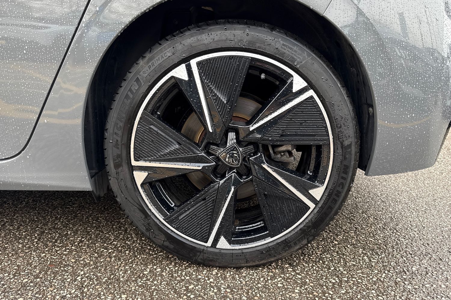 Used Peugeot E-308 2024 for sale - 77608382: Photo 11