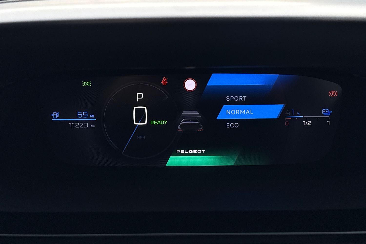 Used Peugeot E-308 2024 for sale - 77608382: Photo 35