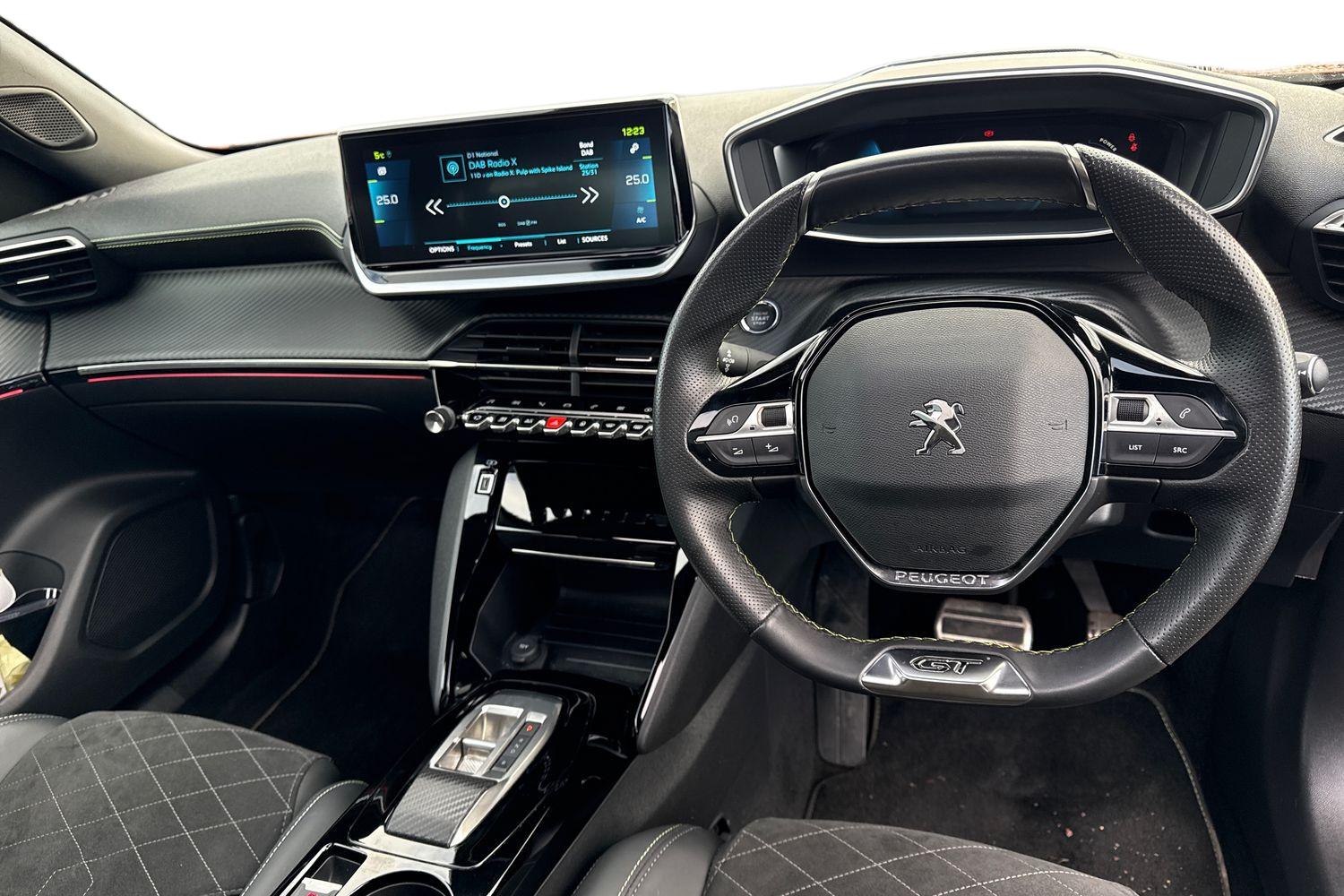 Used Peugeot 2008 2022 for sale - 76805418: Photo 12