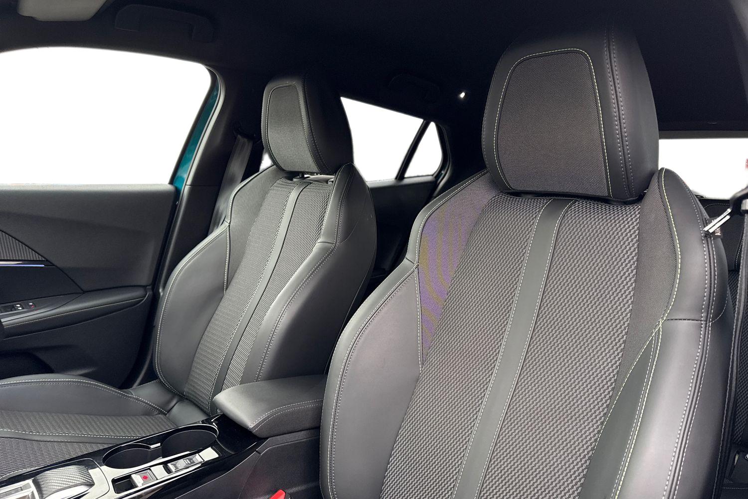 Used Peugeot 2008 2025 for sale - 77072060: Photo 15