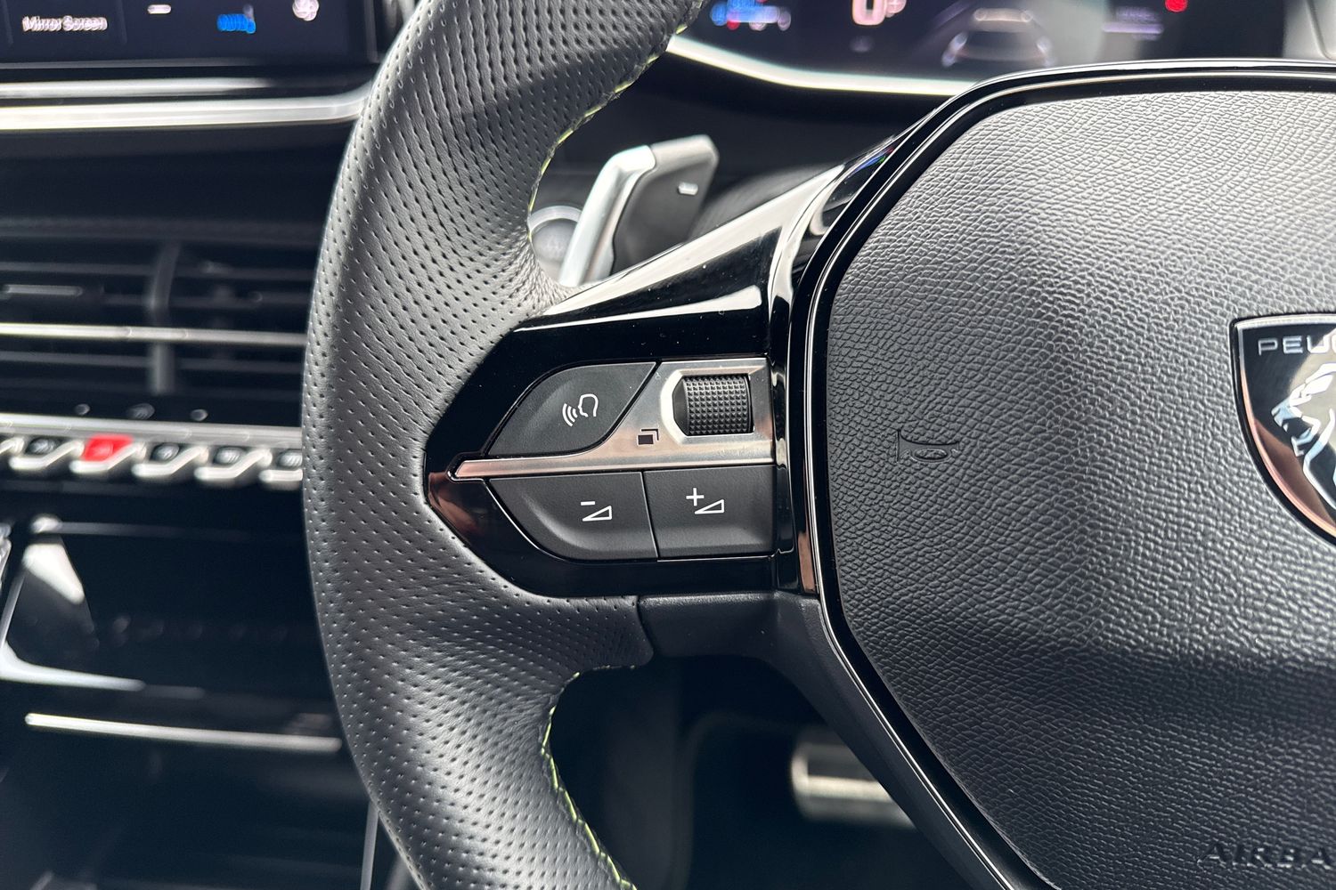 Used Peugeot 2008 2025 for sale - 77072060: Photo 38