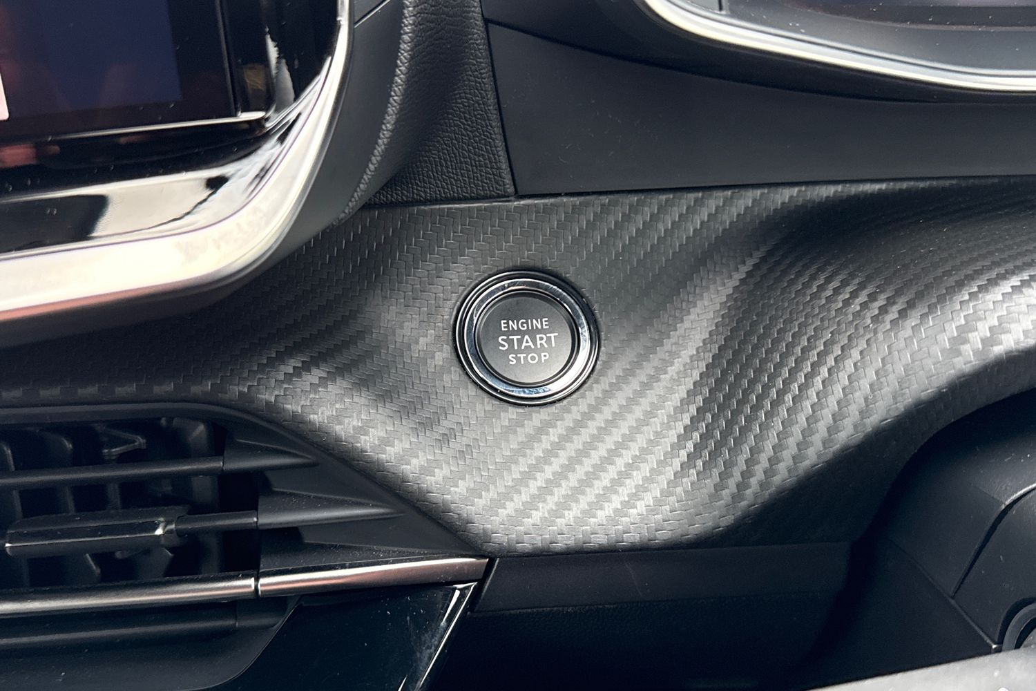 Used Peugeot 2008 2025 for sale - 77072060: Photo 51