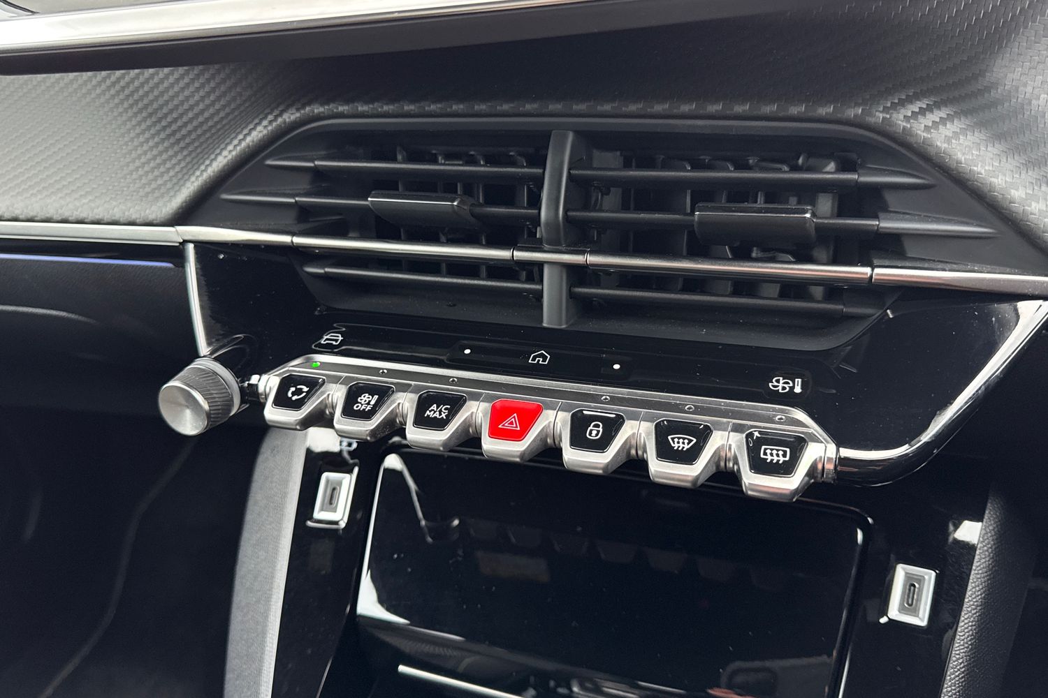 Used Peugeot 2008 2025 for sale - 77072060: Photo 52