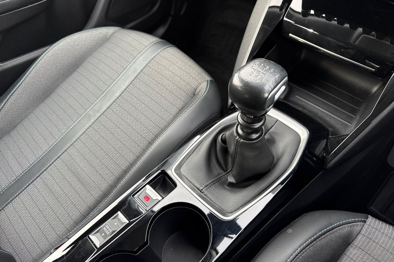 Used Peugeot 2008 2021 for sale - 77582614: Photo 20