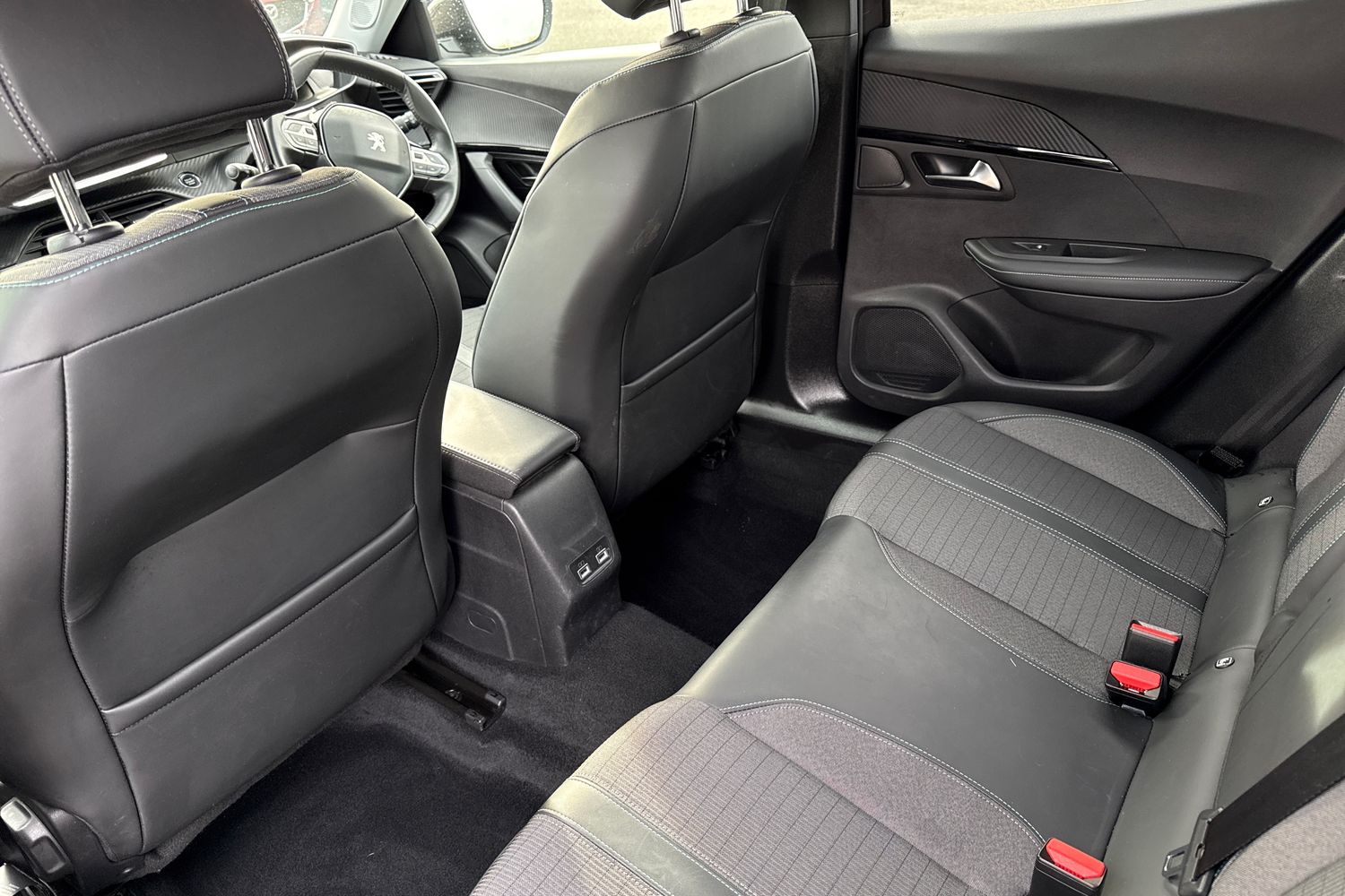 Used Peugeot 2008 2021 for sale - 77582614: Photo 35