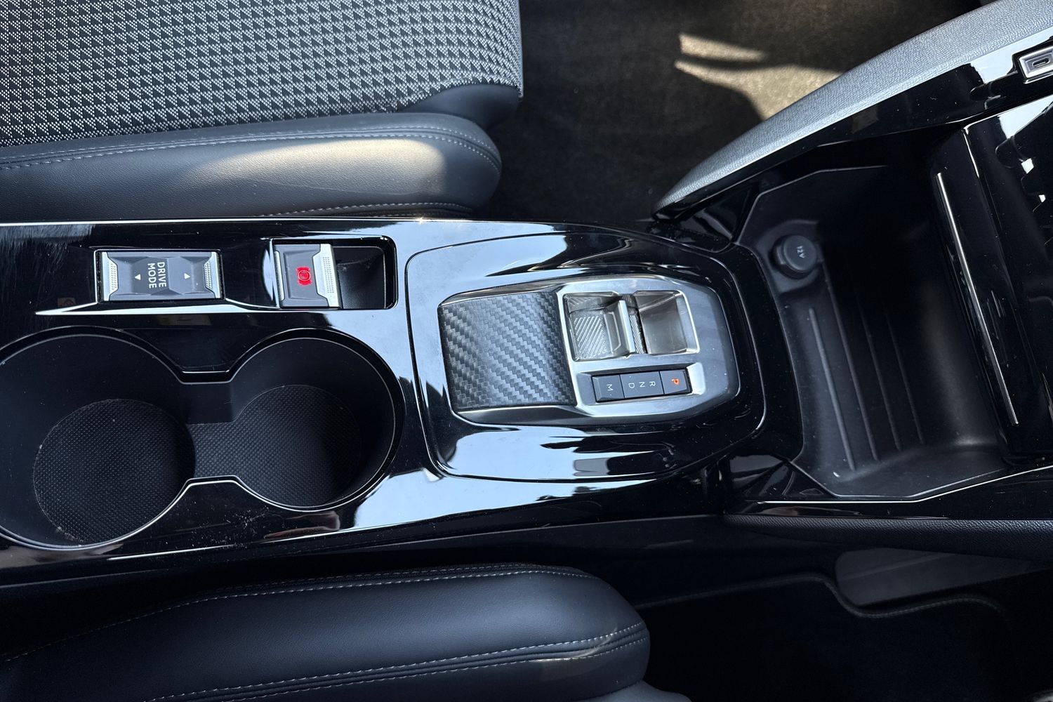 Used Peugeot 2008 2023 for sale - 78163466: Photo 23