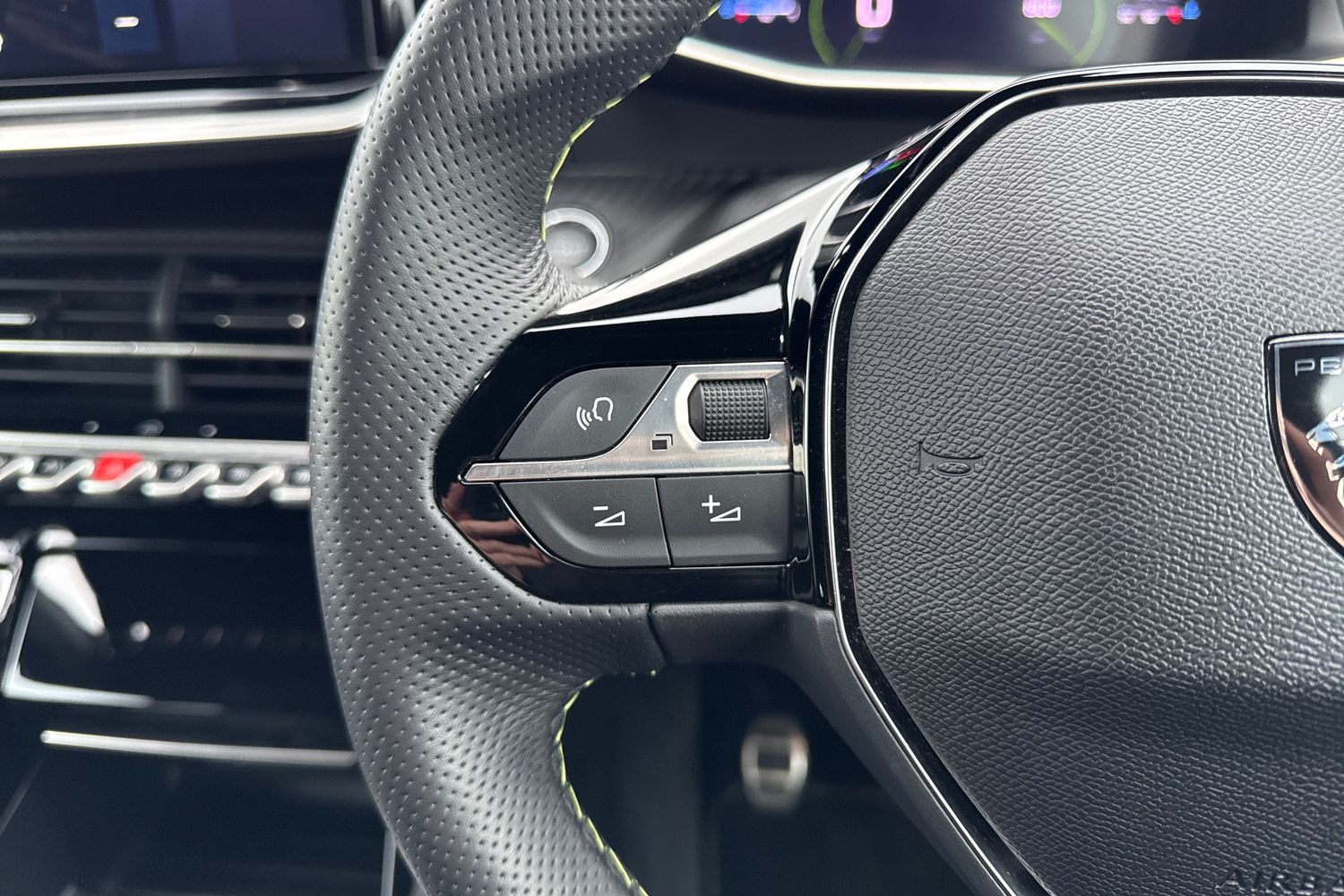 Used Peugeot 208 2025 for sale - 77071989: Photo 38