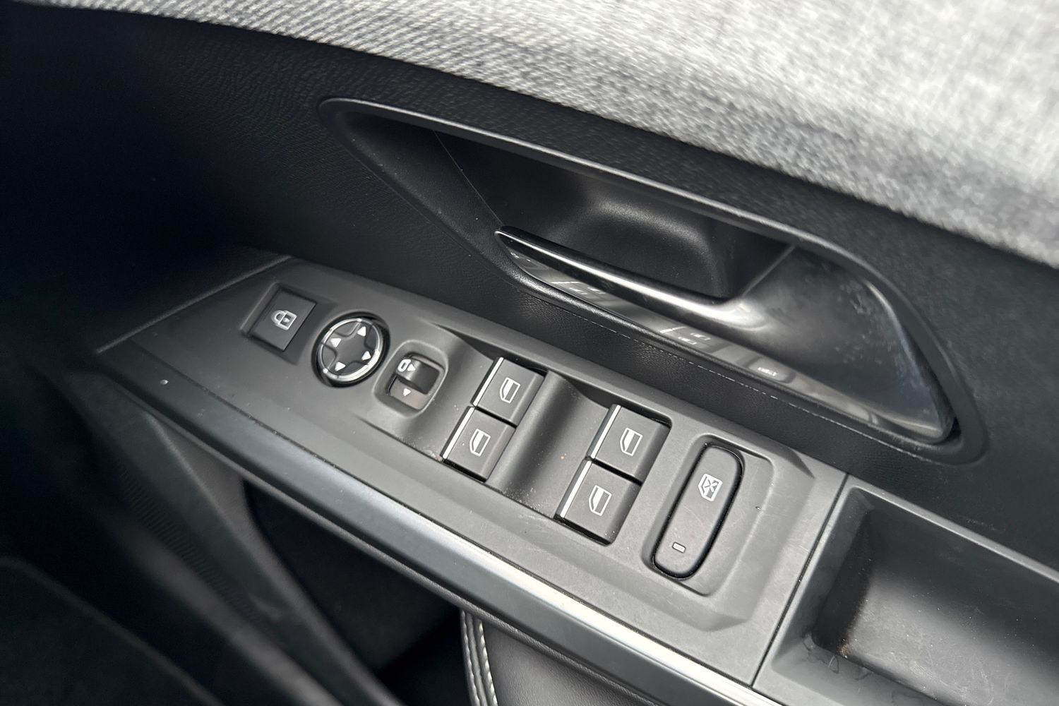 Used Peugeot 3008 2024 for sale - 76553481: Photo 42