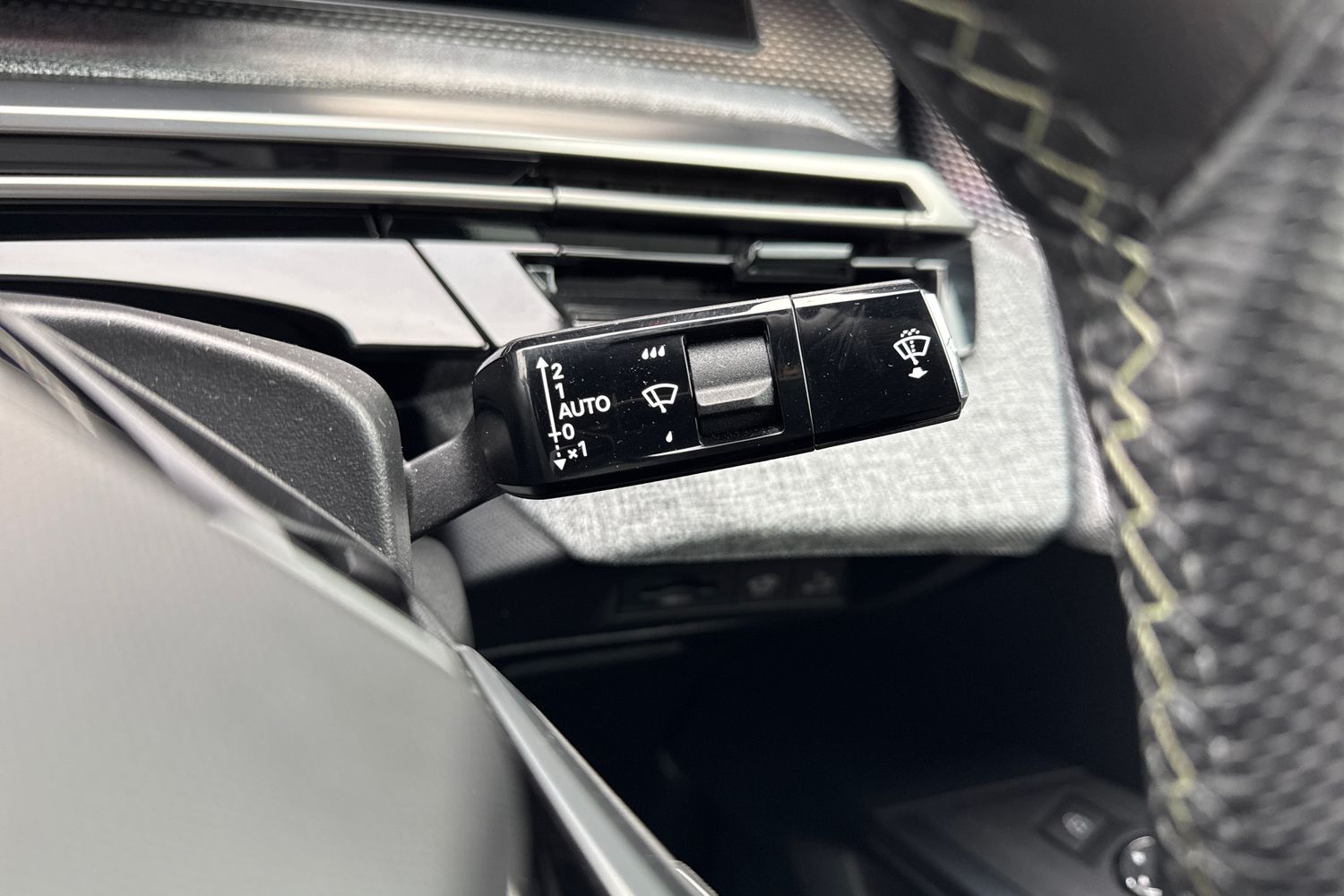 Used Peugeot 3008 2024 for sale - 77076789: Photo 41