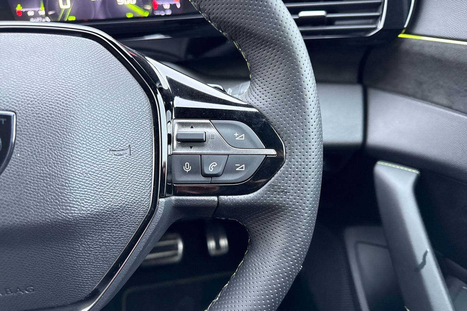 Used Peugeot 408 2024 for sale - 77390111: Photo 39