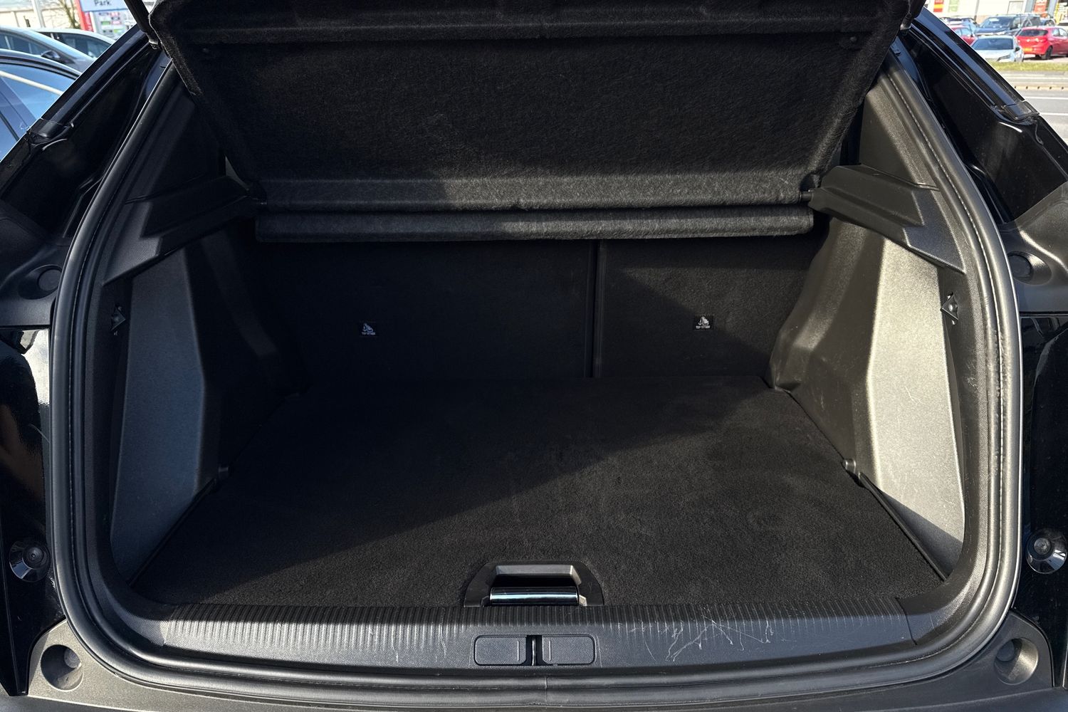 Used Peugeot 2008 2024 for sale - 77661684: Photo 6