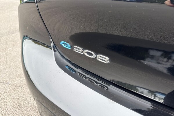 Used Peugeot E-208 2021 for sale - 76286631: Photo 33