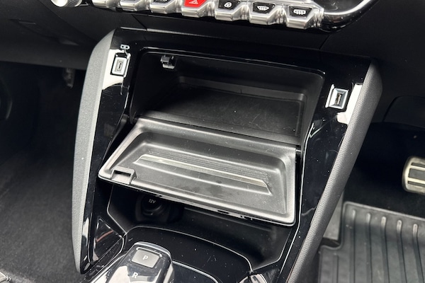 Used Peugeot E-208 2021 for sale - 76286631: Photo 59