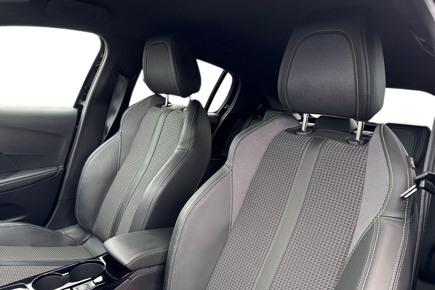 Used Peugeot E-208 2021 for sale - 77444055: Photo 15