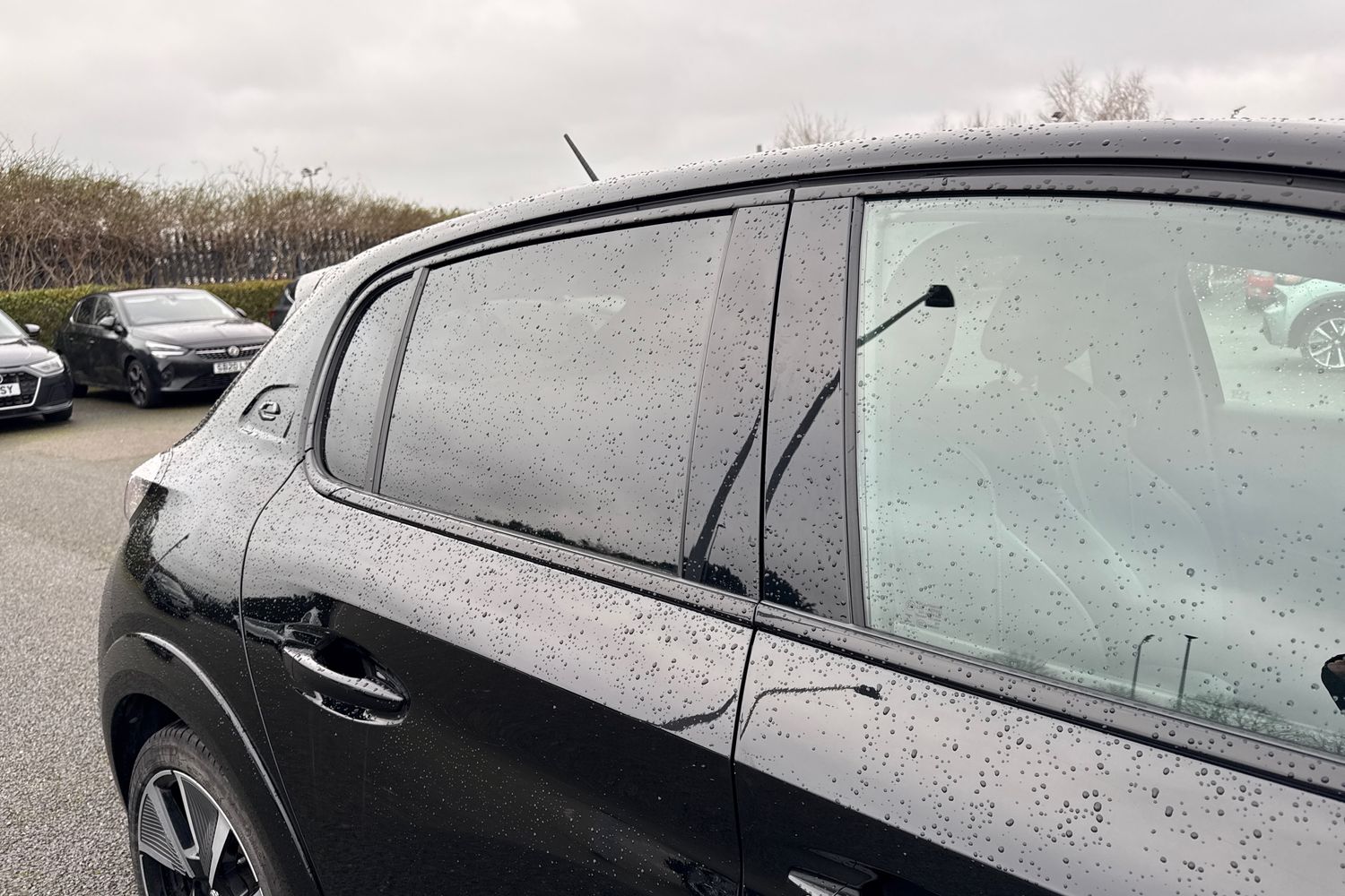 Used Peugeot E-208 2021 for sale - 77444055: Photo 35