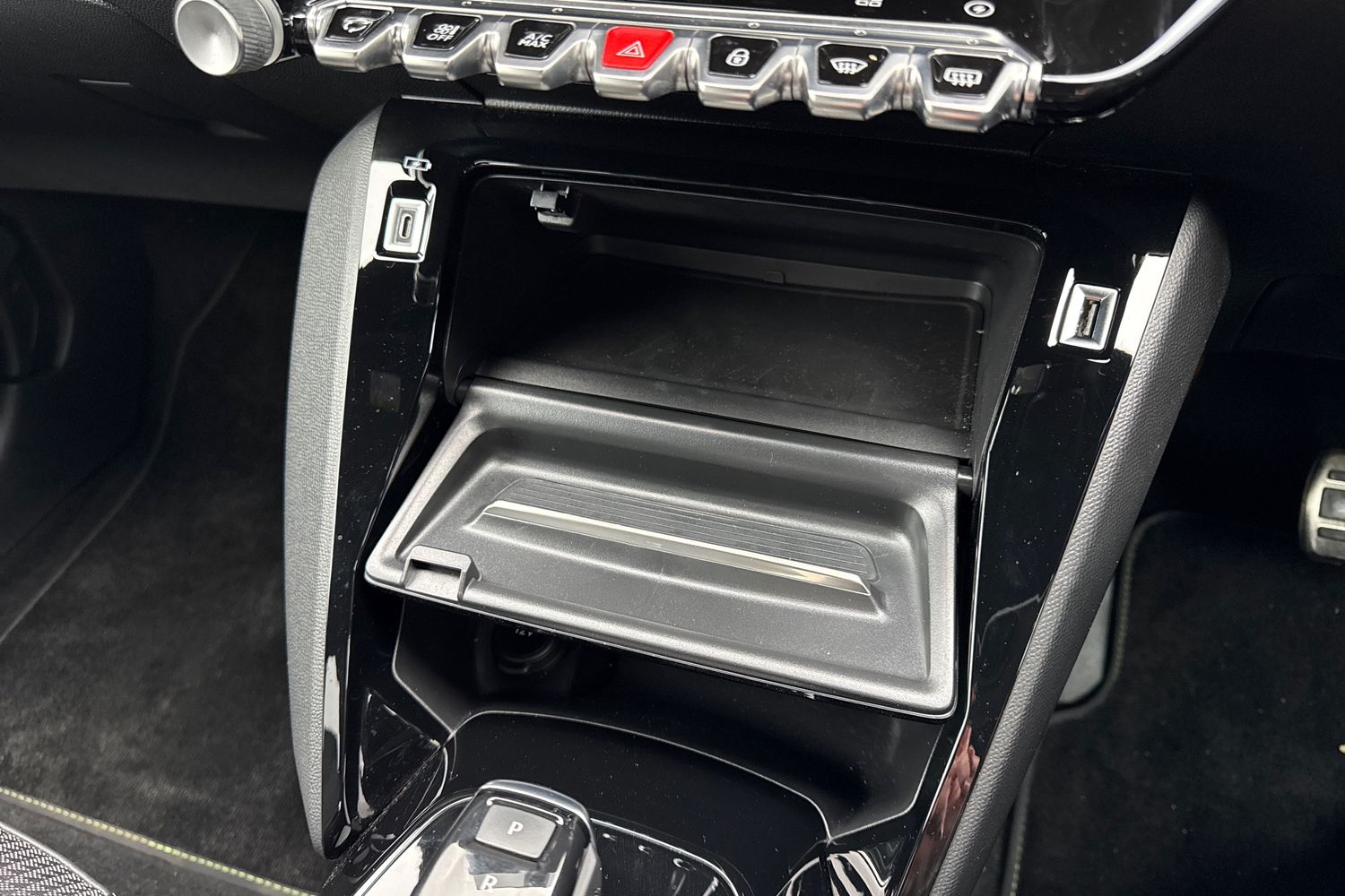 Used Peugeot E-208 2021 for sale - 77444055: Photo 58