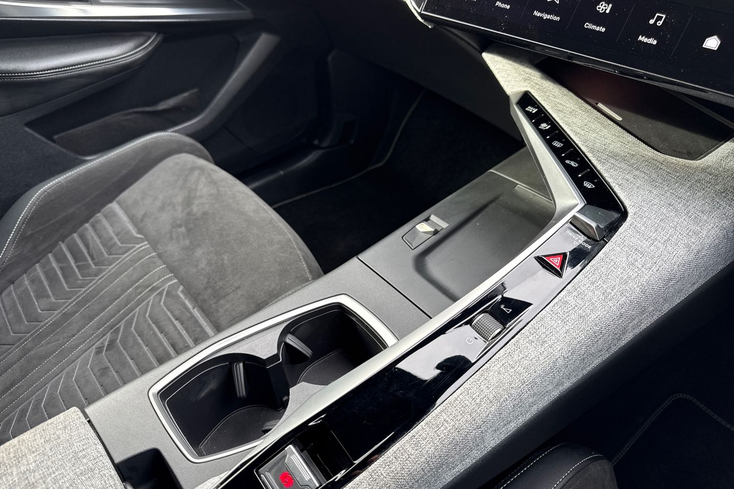 Used Peugeot 3008 2024 for sale - 77589556: Photo 22