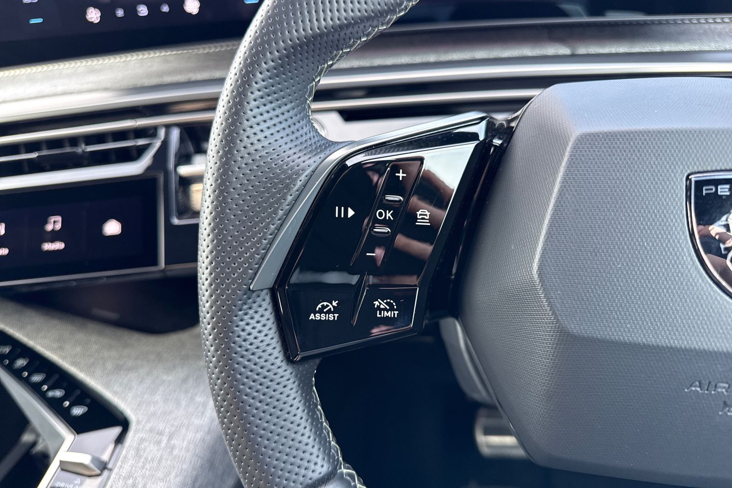 Used Peugeot 3008 2024 for sale - 77951757: Photo 39