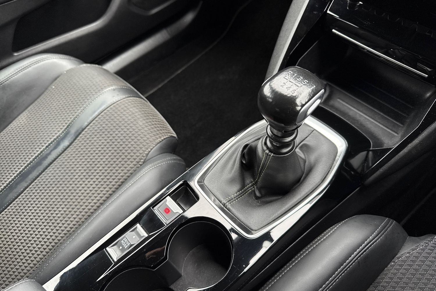 Used Peugeot 2008 2022 for sale - 77443888: Photo 22