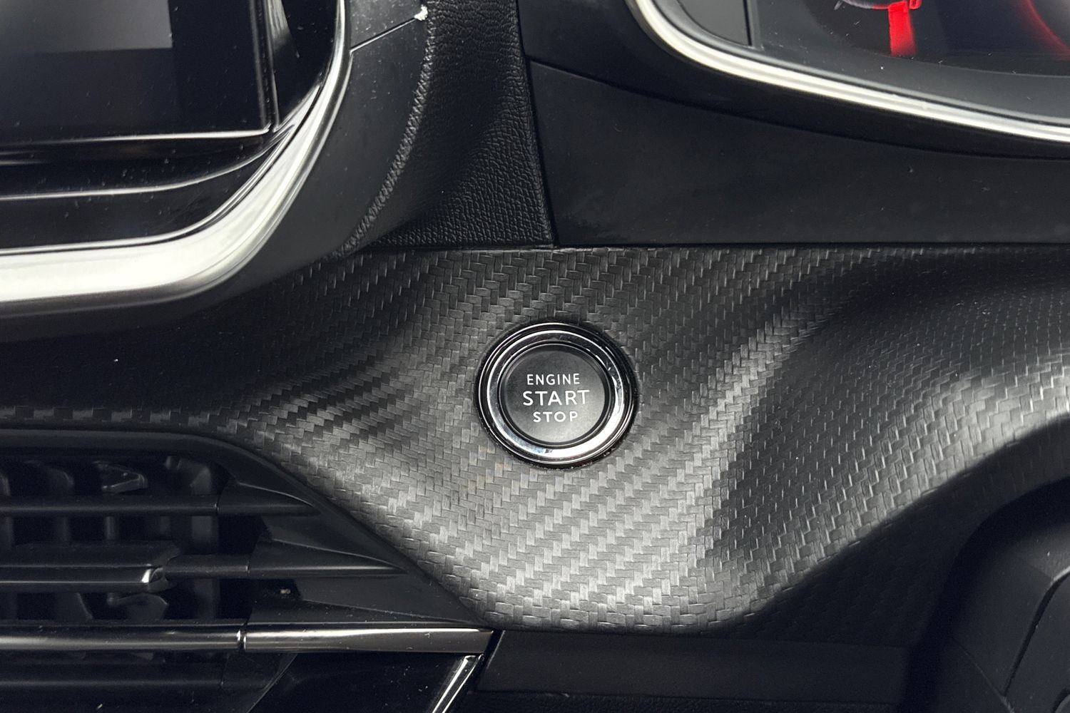 Used Peugeot 2008 2022 for sale - 77443888: Photo 56