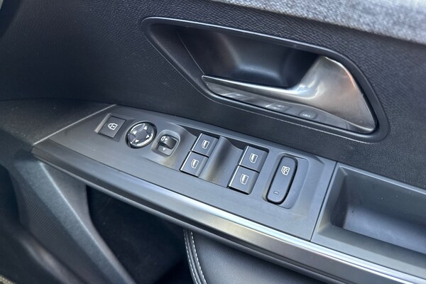 Used Peugeot 3008 2024 for sale - 76047256: Photo 44