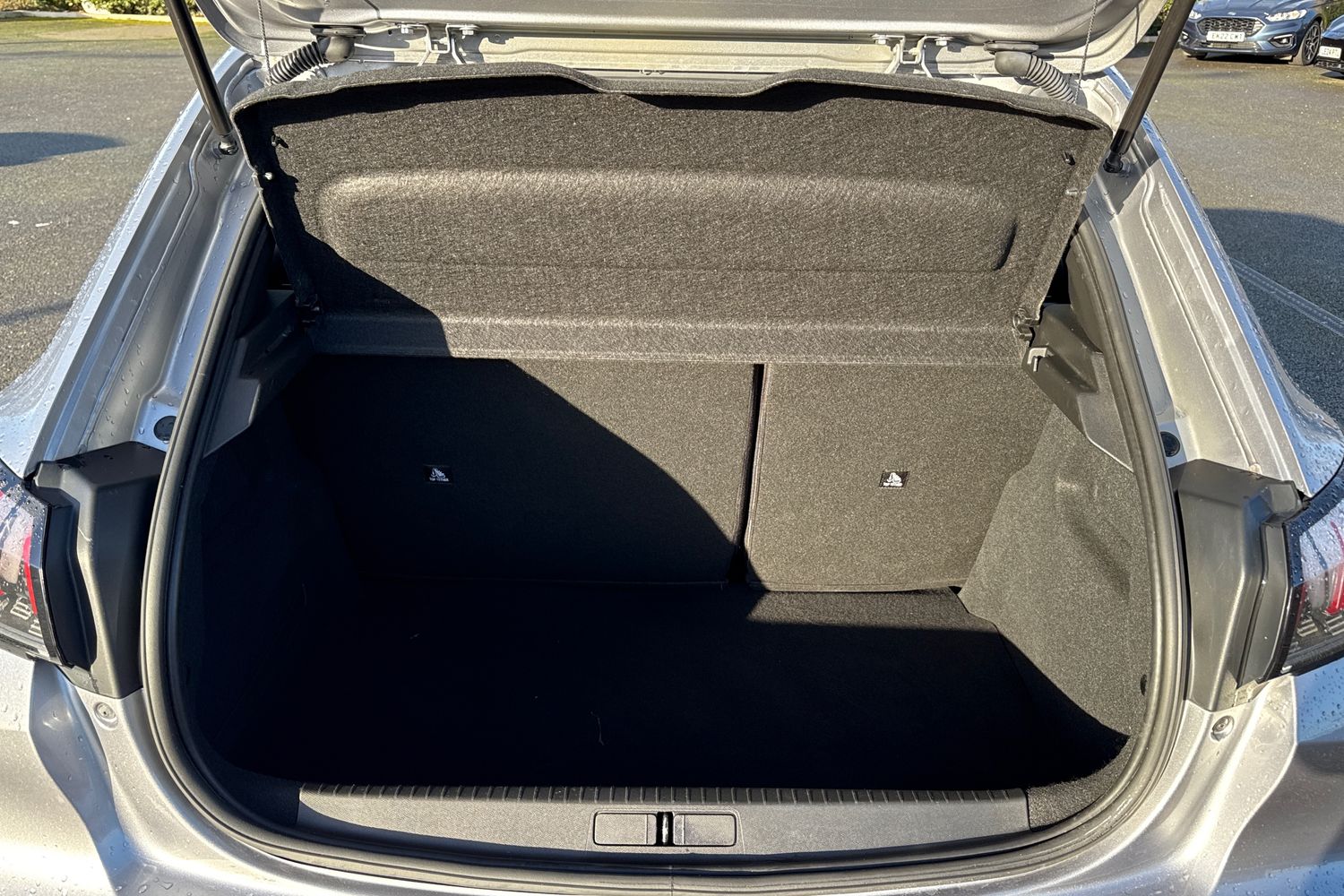 Used Peugeot E-208 2021 for sale - 76789677: Photo 6