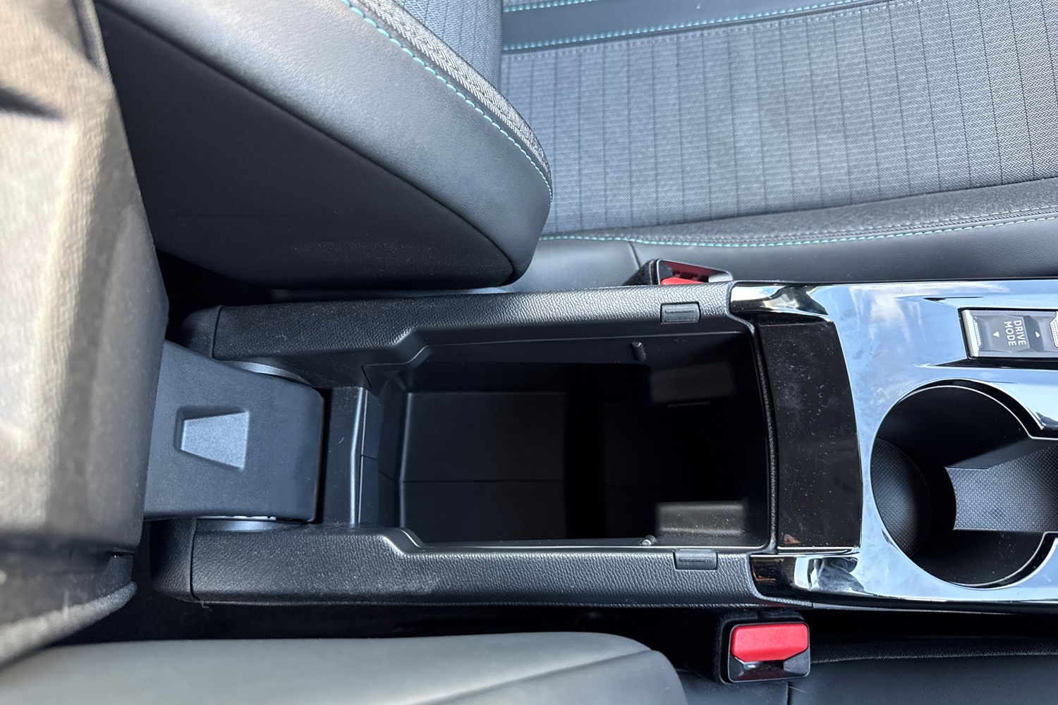 Used Peugeot E-208 2021 for sale - 76789677: Photo 60