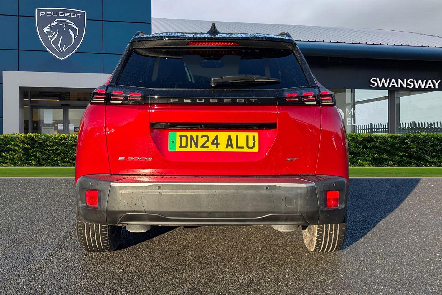 Used Peugeot 2008 2024 for sale - 76805456: Photo 4