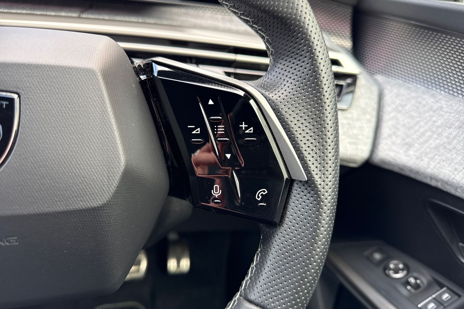 Used Peugeot 3008 2025 for sale - 78016306: Photo 39