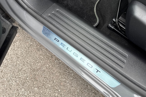 Used Peugeot 2008 2025 for sale - 76232566: Photo 38