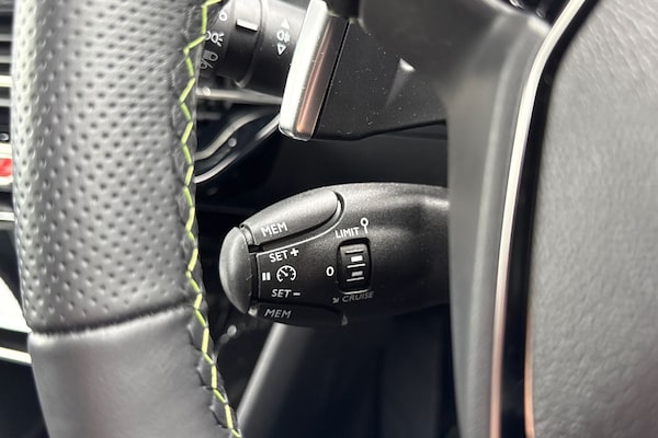Used Peugeot 2008 2025 for sale - 76232566: Photo 41