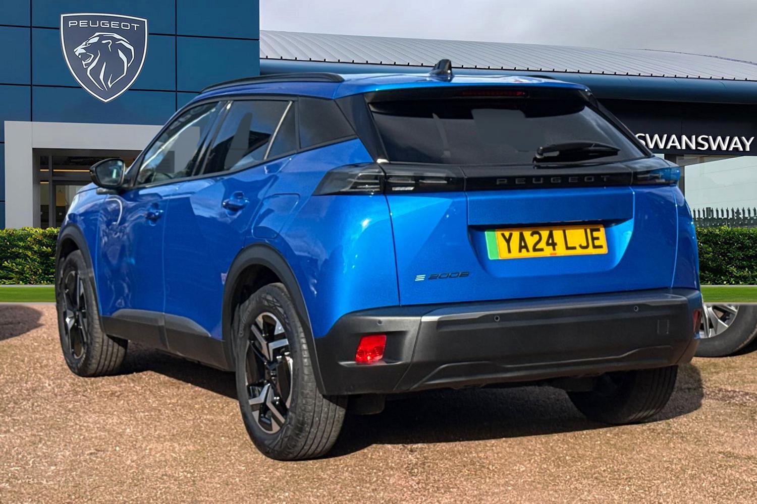 Used Peugeot 2008 2024 for sale - 77661709: Photo 2